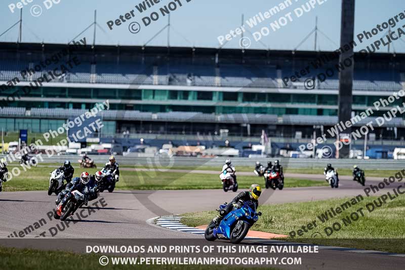 Rockingham no limits trackday;enduro digital images;event digital images;eventdigitalimages;no limits trackdays;peter wileman photography;racing digital images;rockingham raceway northamptonshire;rockingham trackday photographs;trackday digital images;trackday photos